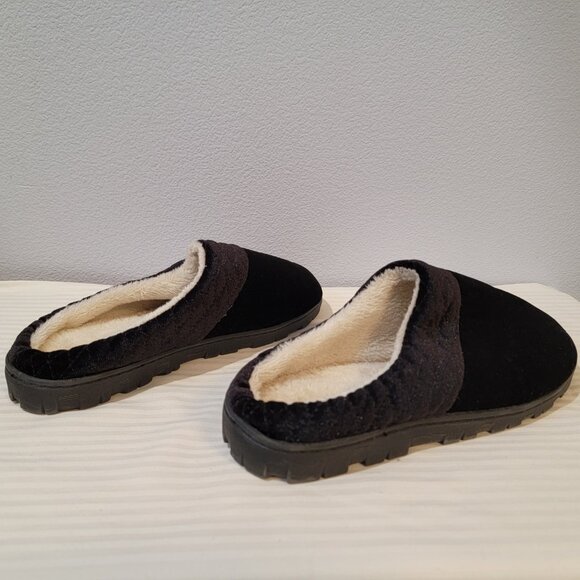 Cozy Plush Black Slippers Cream Size Medium 7/8 - Picture 4 of 7